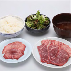 かまうし焼肉定食